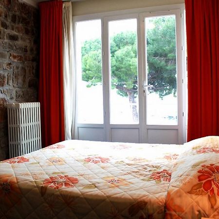 Hotel Le Richiardi ガイヤック 部屋 写真